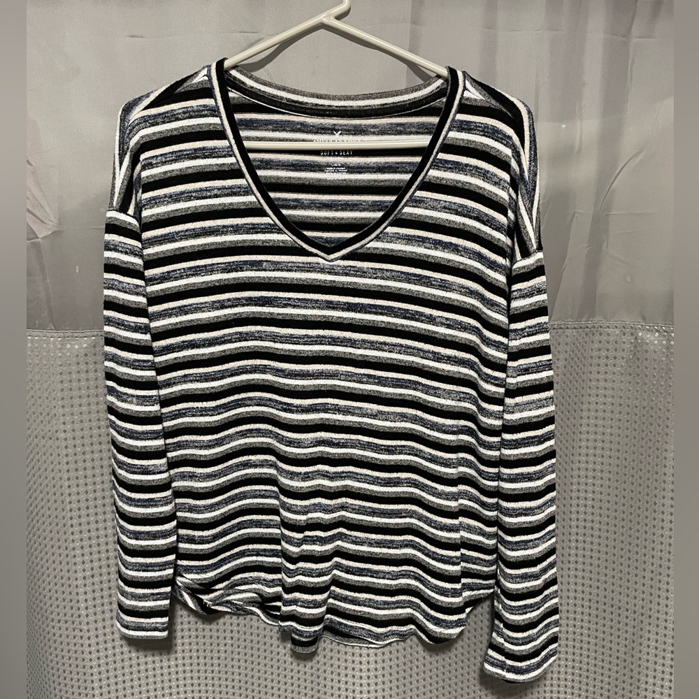 AEO Soft & Sexy Plush V-neck Lightweight Striped  Sweater Large American Eagle